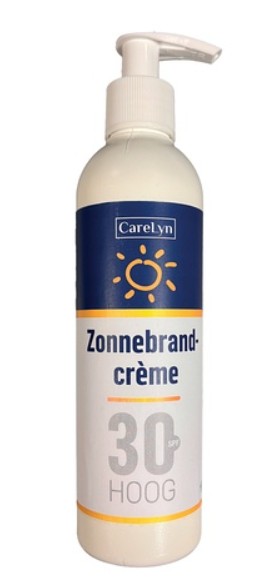Fles zonnebrandcreme spf30